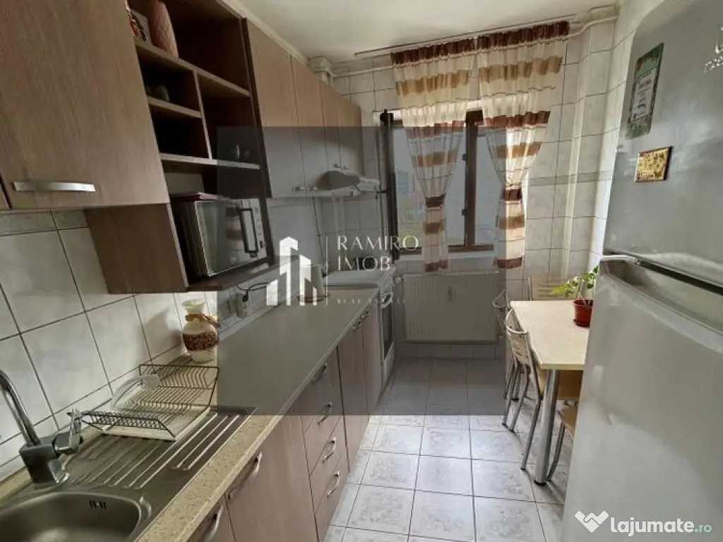 Apartament 2 camere decomandat 59 mp Luica Sector 4 