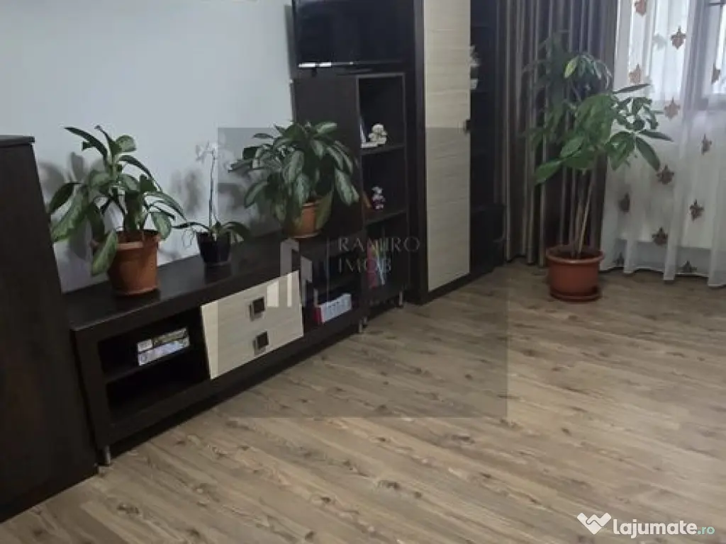 Apartament 2 camere decomandat 59 mp Luica Sector 4 