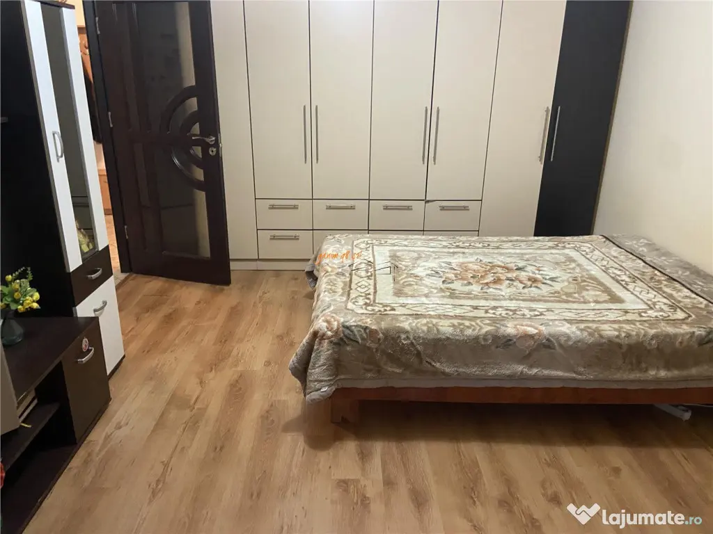 Apartament 2 camere ,56 mp, zona Longinescu , decomandat, im 