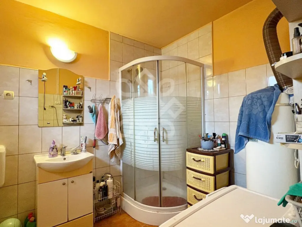 Casa cu teren la 22 km de Oradea, Santaul Mare, Bihor 