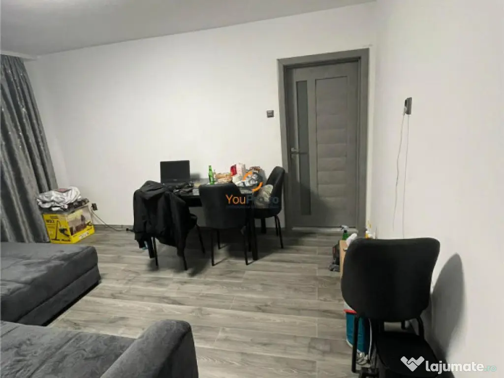 Deosebit Renovat Etaj 2 Iulius Mall