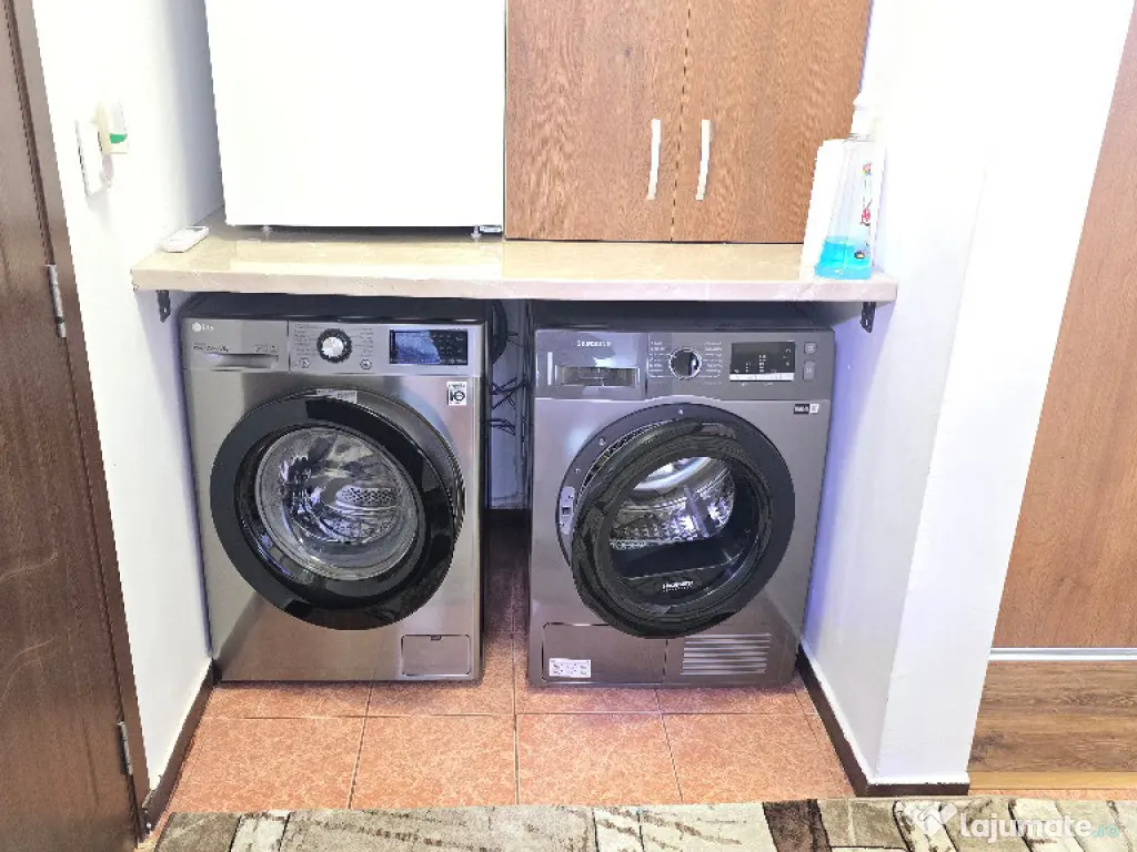 Inchiriez apartament 3 camere decomandat in Deva, zona I, Maniu 