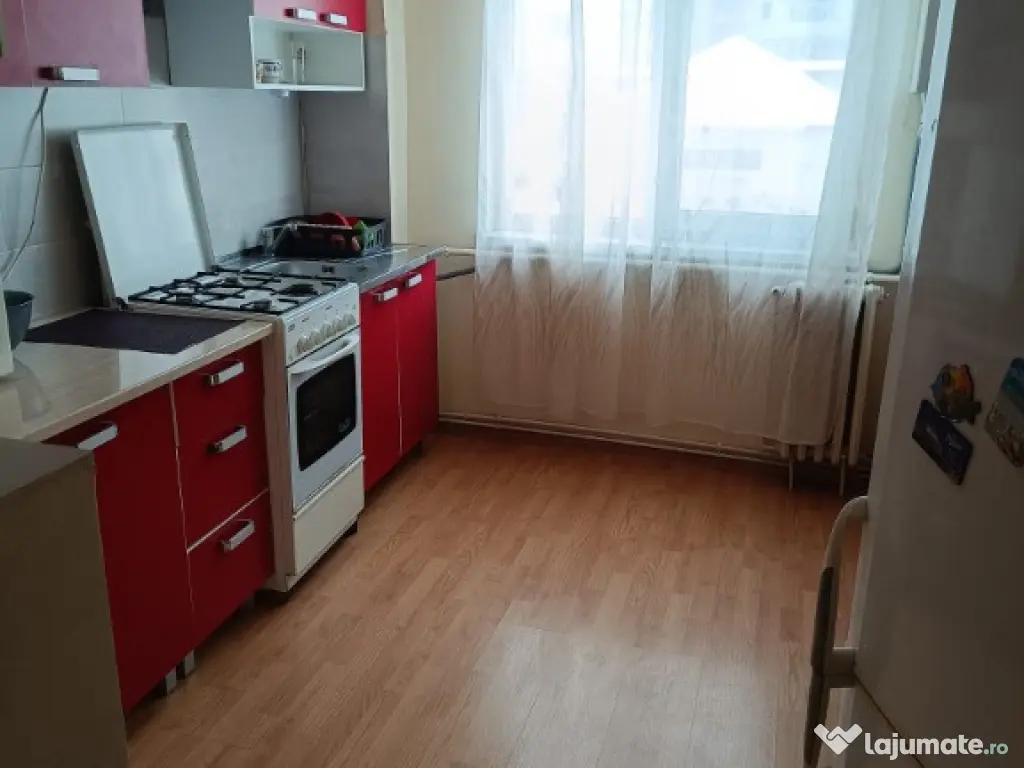 Apartamemt 2 camere Ultracentral etaj 1