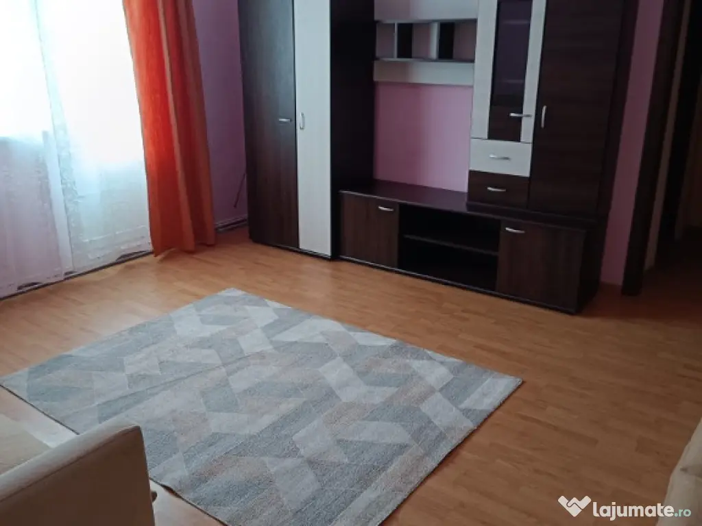 Apartamemt 2 camere Ultracentral etaj 1