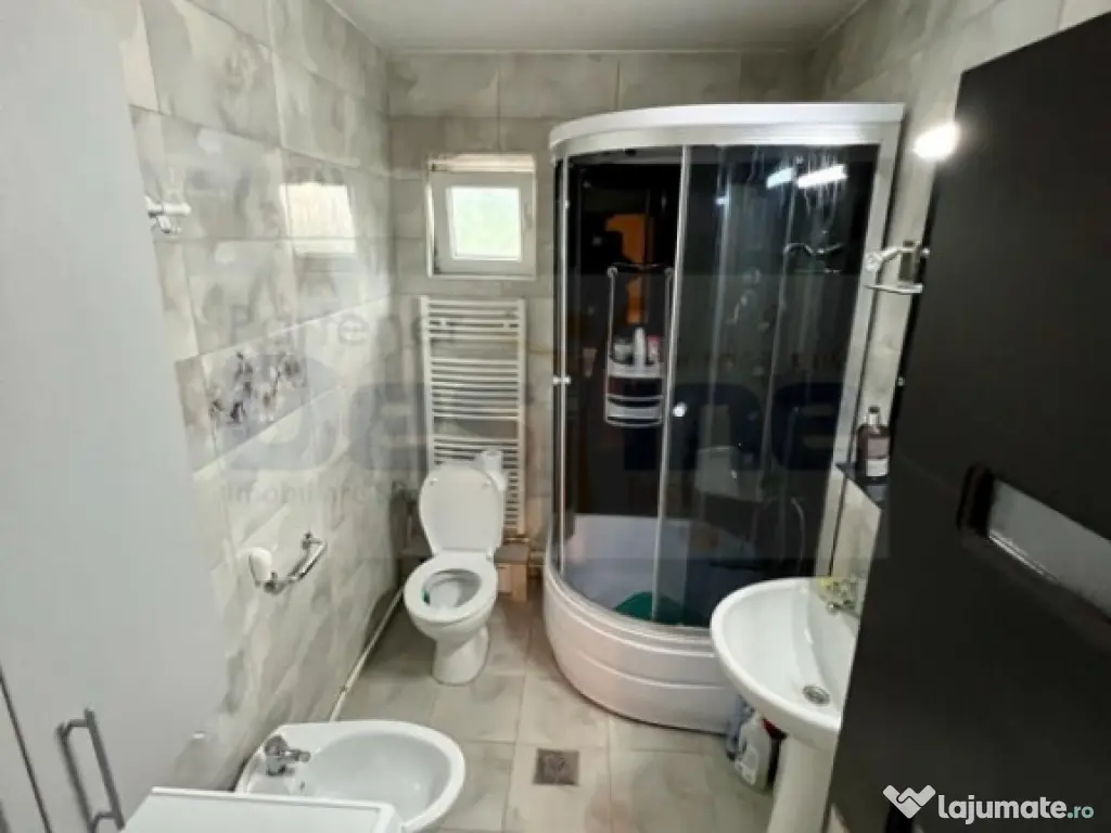 Casă de închiriat, 3 camere, 95 mp, mobilata si utilata