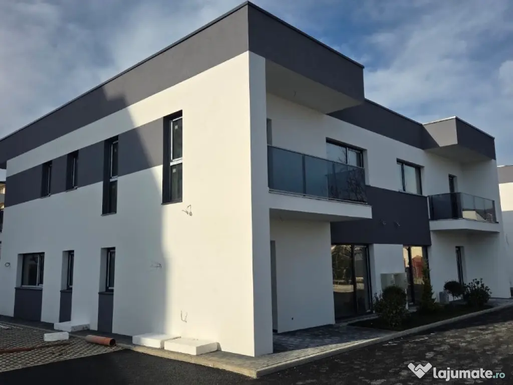 Casă duplex spațioasă, construcție nouă, Florești – lângă stadion 