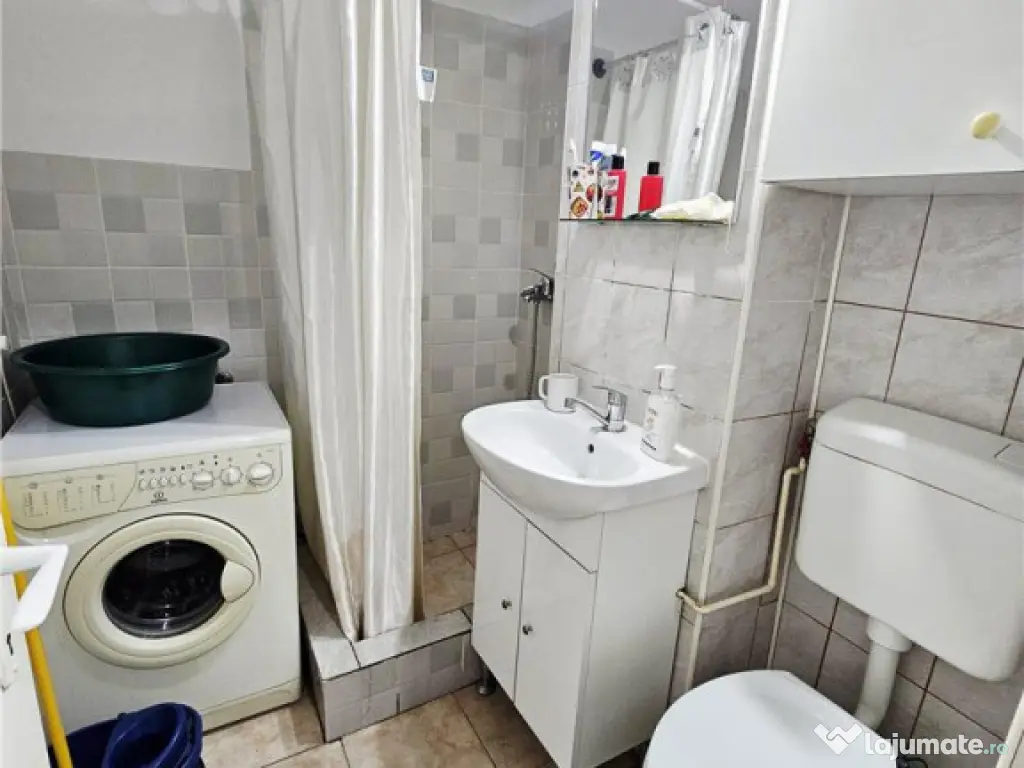 Garsoniera mobilata si utilata ASTRA 