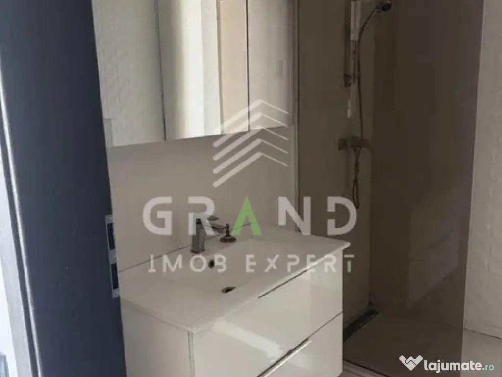 Apartament 2 camere | Decomandat | Terasa | Parcare | Calea 