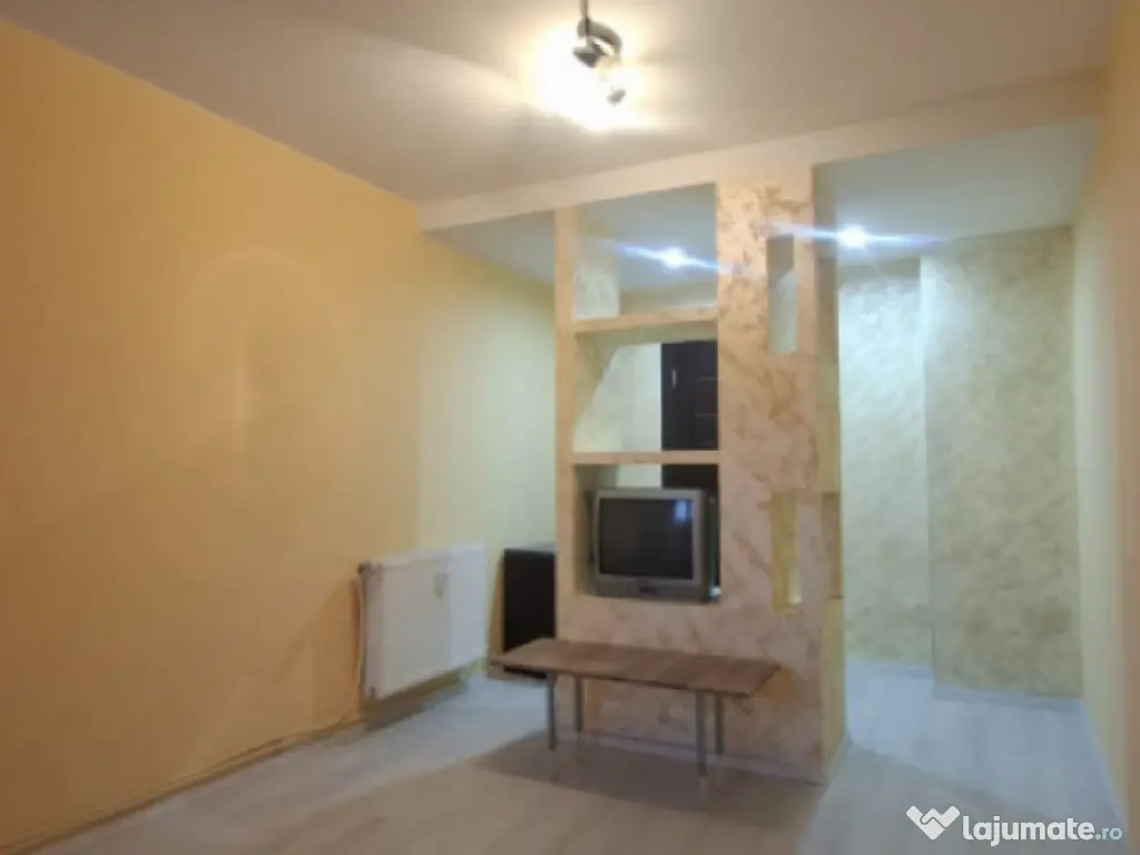 Vanzare apartament 3 camere, ultracentral 