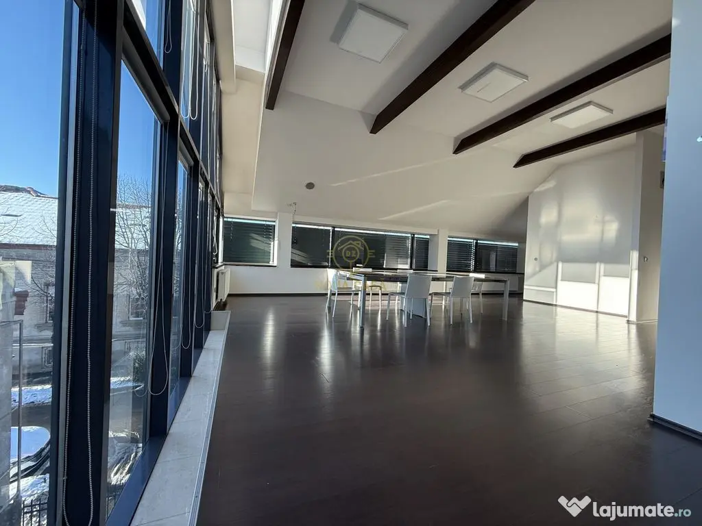 De inchiriat– Spații de birouri/Avocatura/Banca -Zona ... 