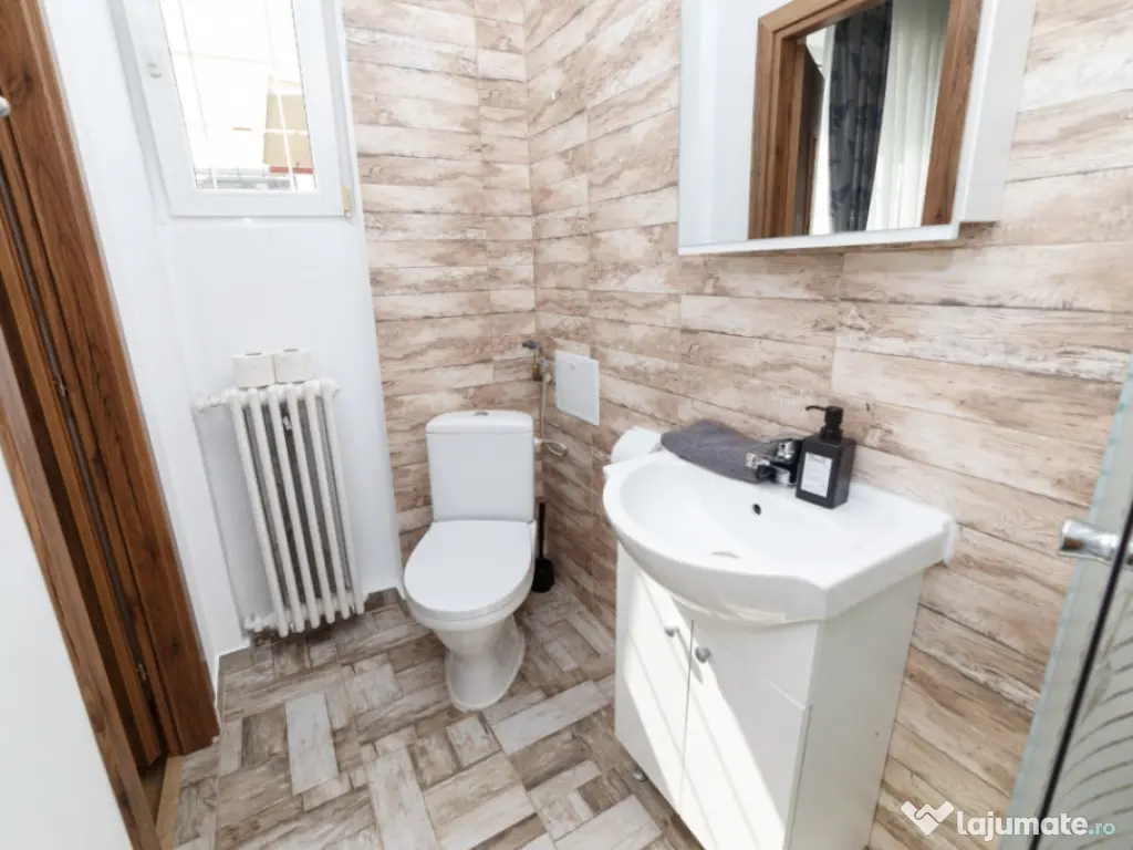 Apartament de închiriat – Universitate | 2 camere | Teras 