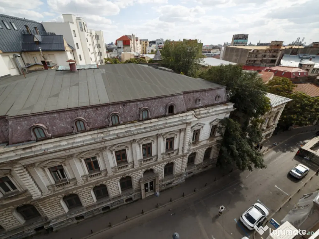 Apartament de închiriat – Universitate | 2 camere | Teras 