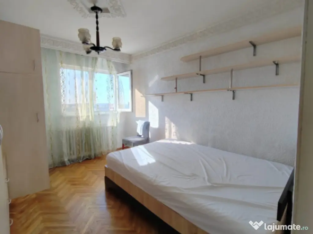 Apartament 3 camere, decomandat, etajul 12/14, Bloc Gioconda 