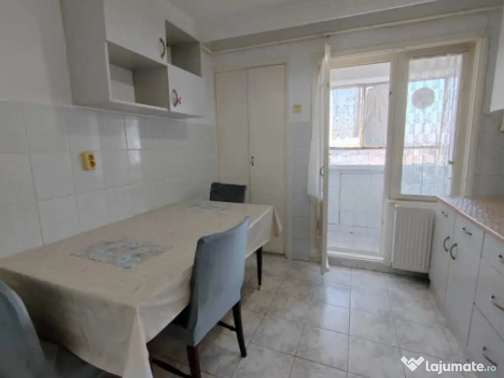 Apartament 3 camere, decomandat, etajul 12/14, Bloc Gioconda 