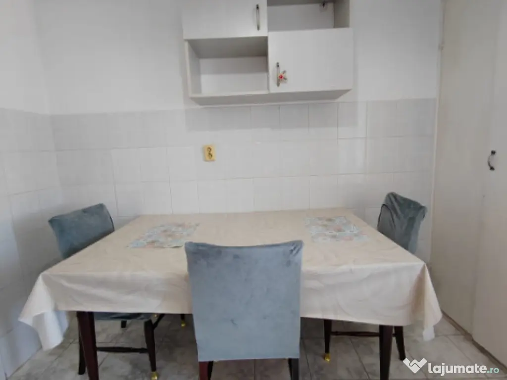 Apartament 3 camere, decomandat, etajul 12/14, Bloc Gioconda 