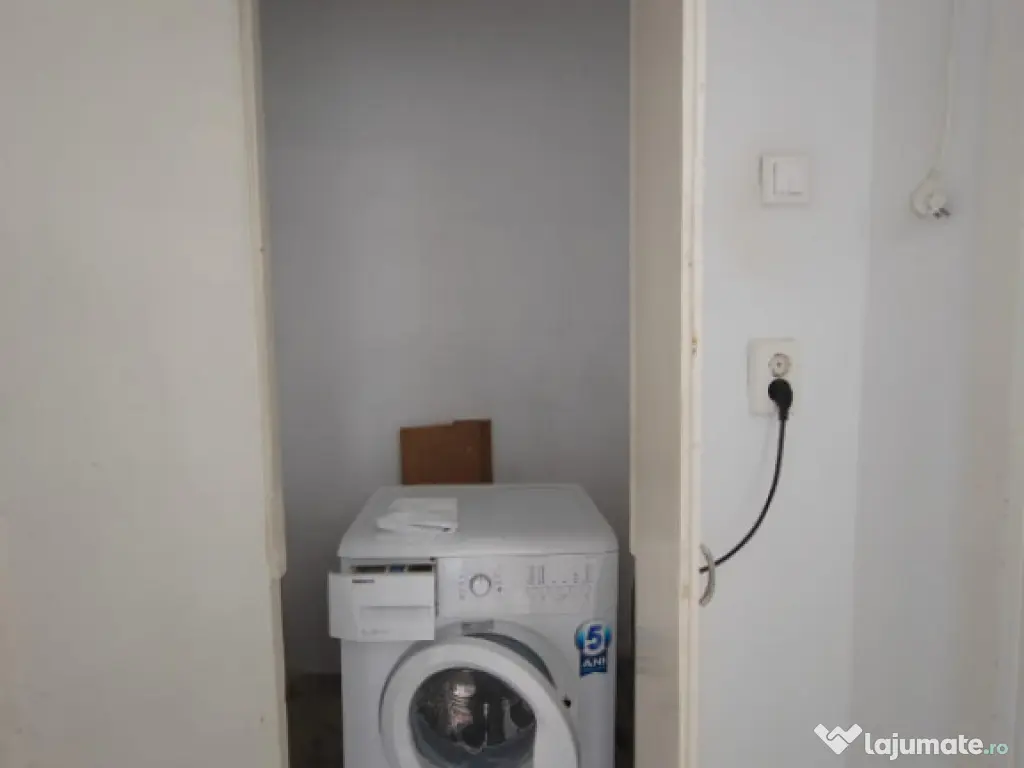 Apartament 3 camere, decomandat, etajul 12/14, Bloc Gioconda 