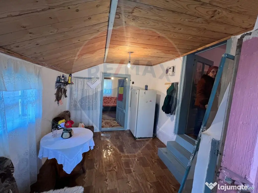 Casă 4 camere Mihalceni 