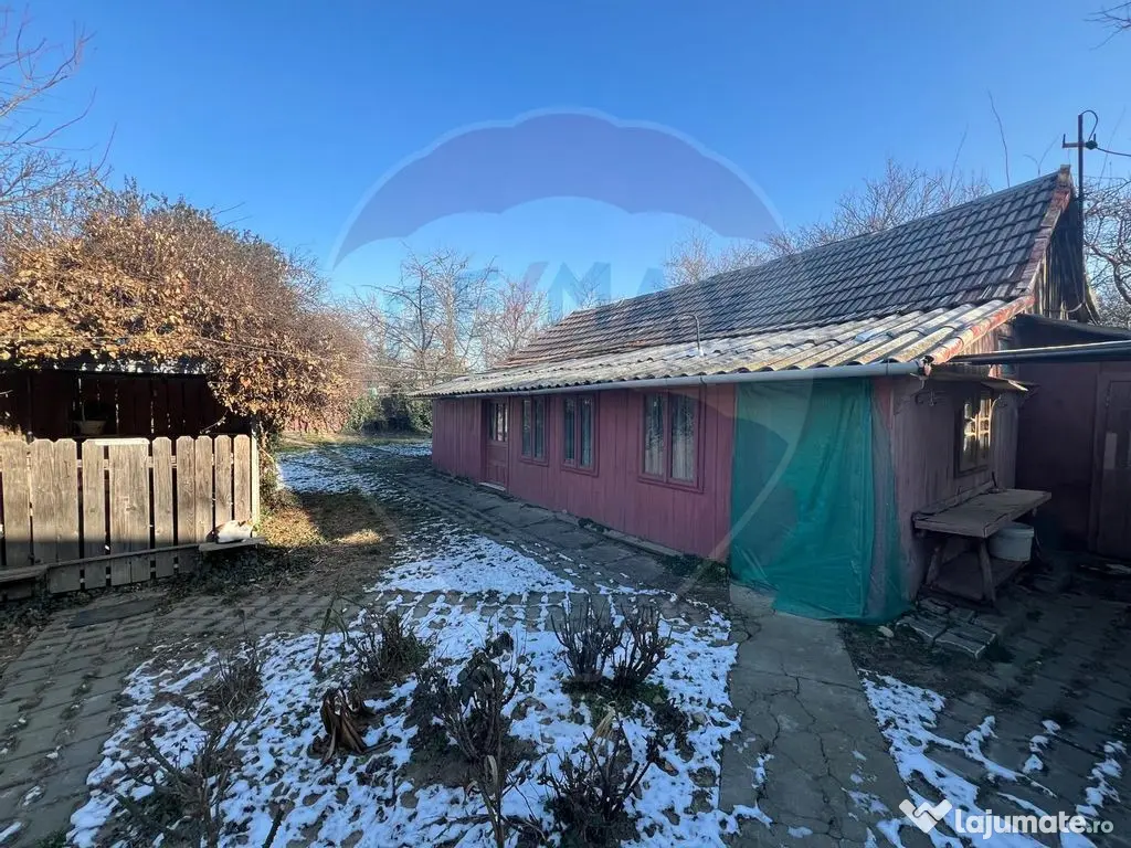 Casă 4 camere Mihalceni 