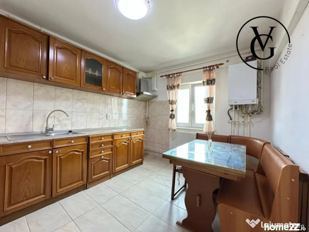 Apartament decomandat | 3 camere | zona Gara | luminos E-V 