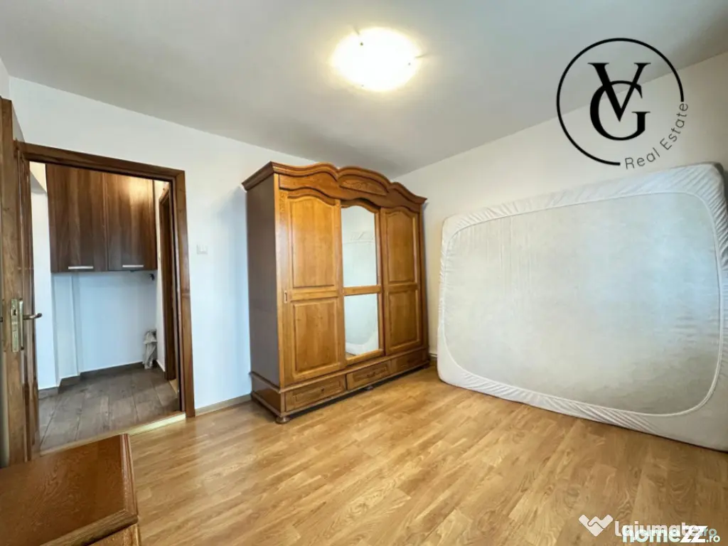 Apartament decomandat | 3 camere | zona Gara | luminos E-V 