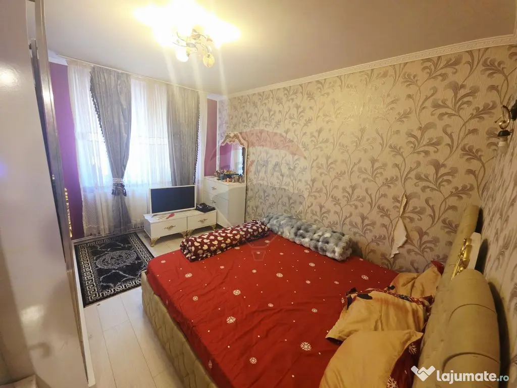 Apartament cu 2 camere de vânzare în zona Maratei 