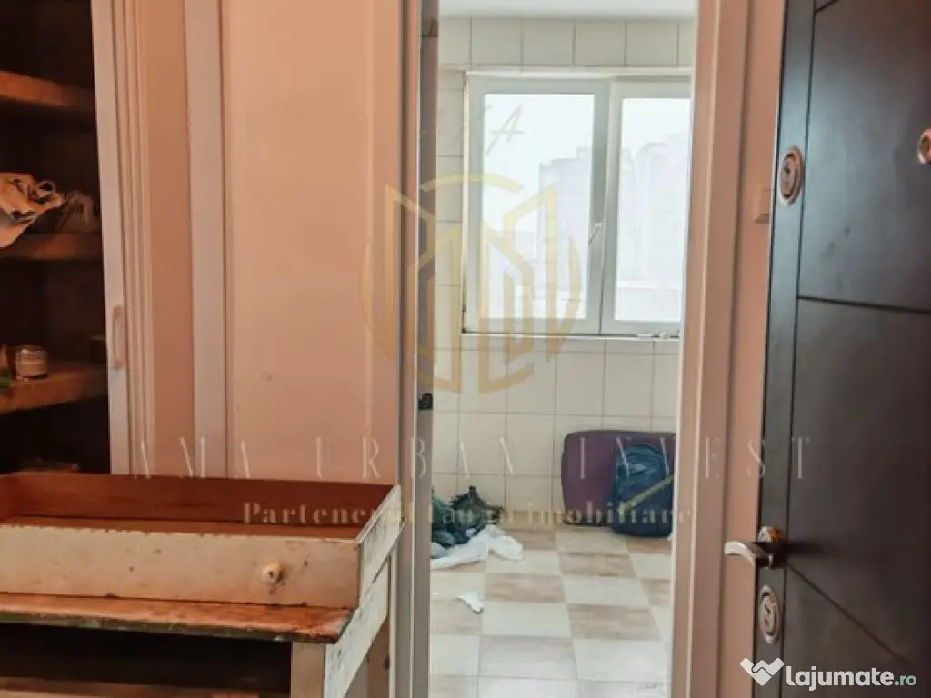 3 camere Titan Barajul Dunarii recent renovat 