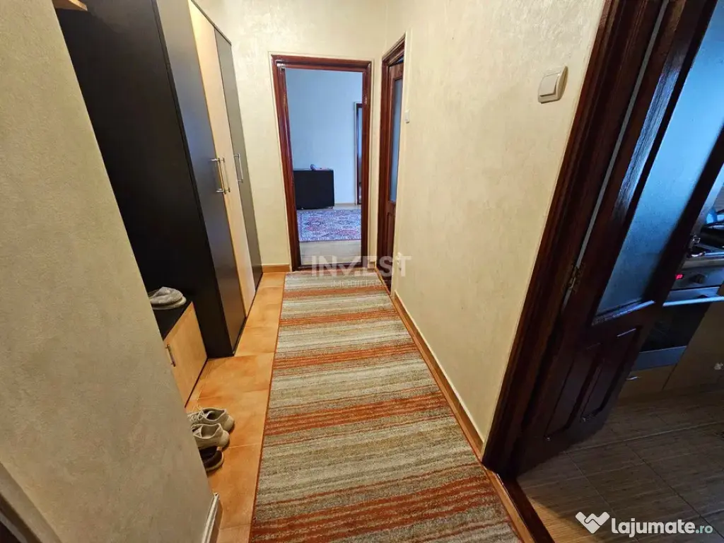 Apartament 2 camere-Podu Ros-sens giratoriu-bloc fara risc 
