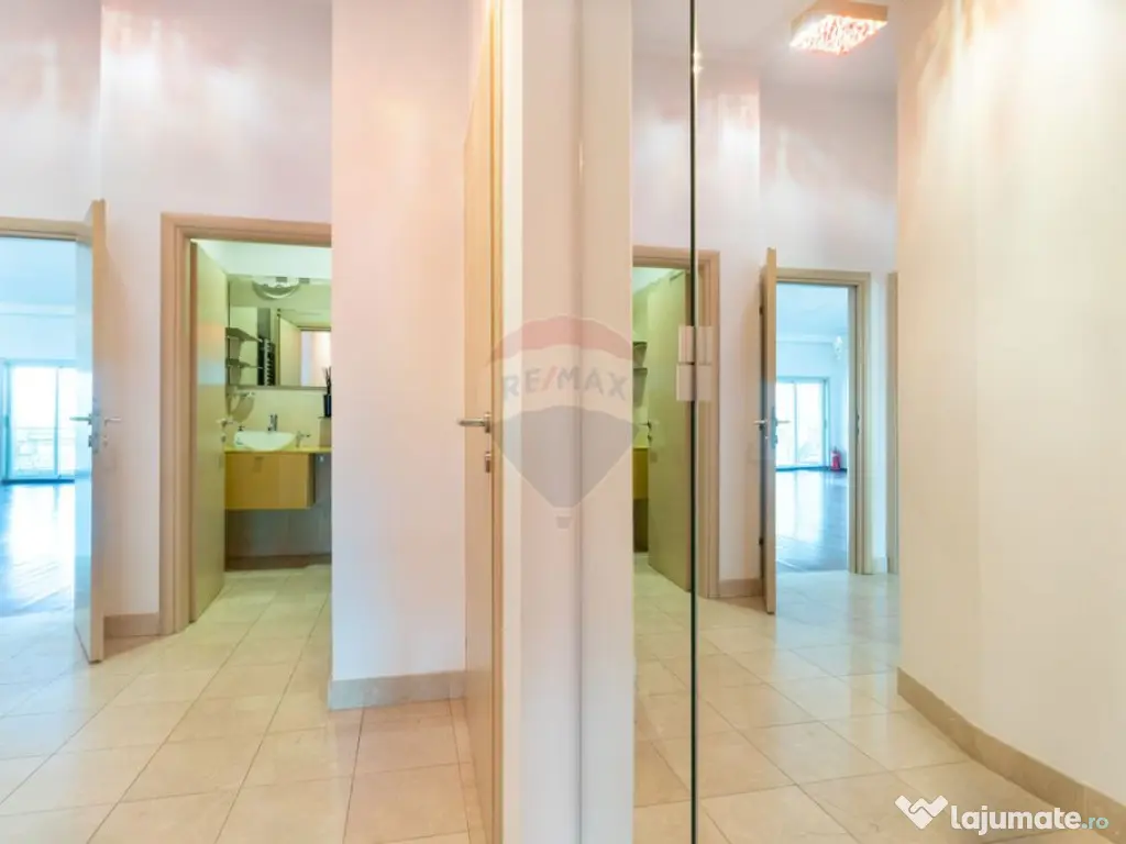 Vanzare Vila 5 camere cu semineu, piscina si priveliste l... 