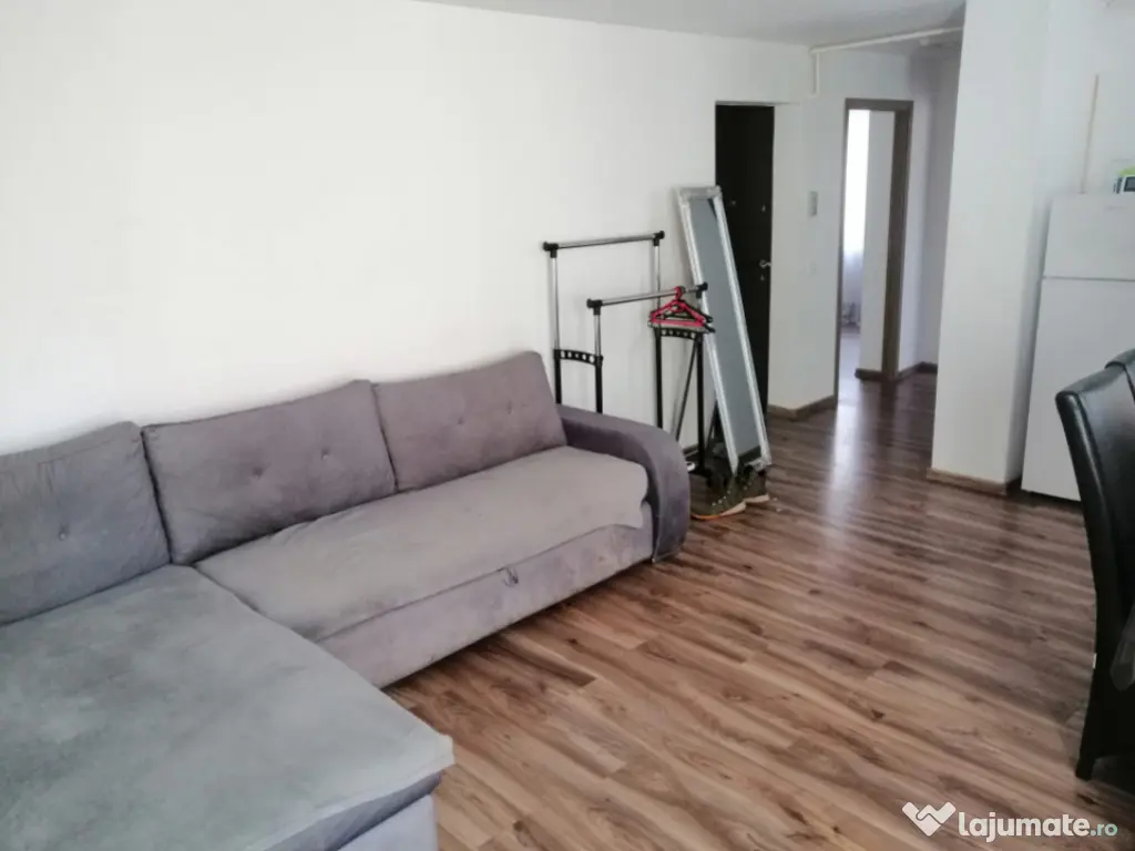 Apartament 3 camere, 62 mp, zona Centrala