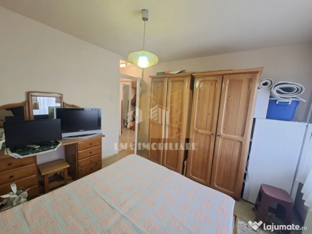Apartament 3 camere Strada Gloriei Tractoru Brasov