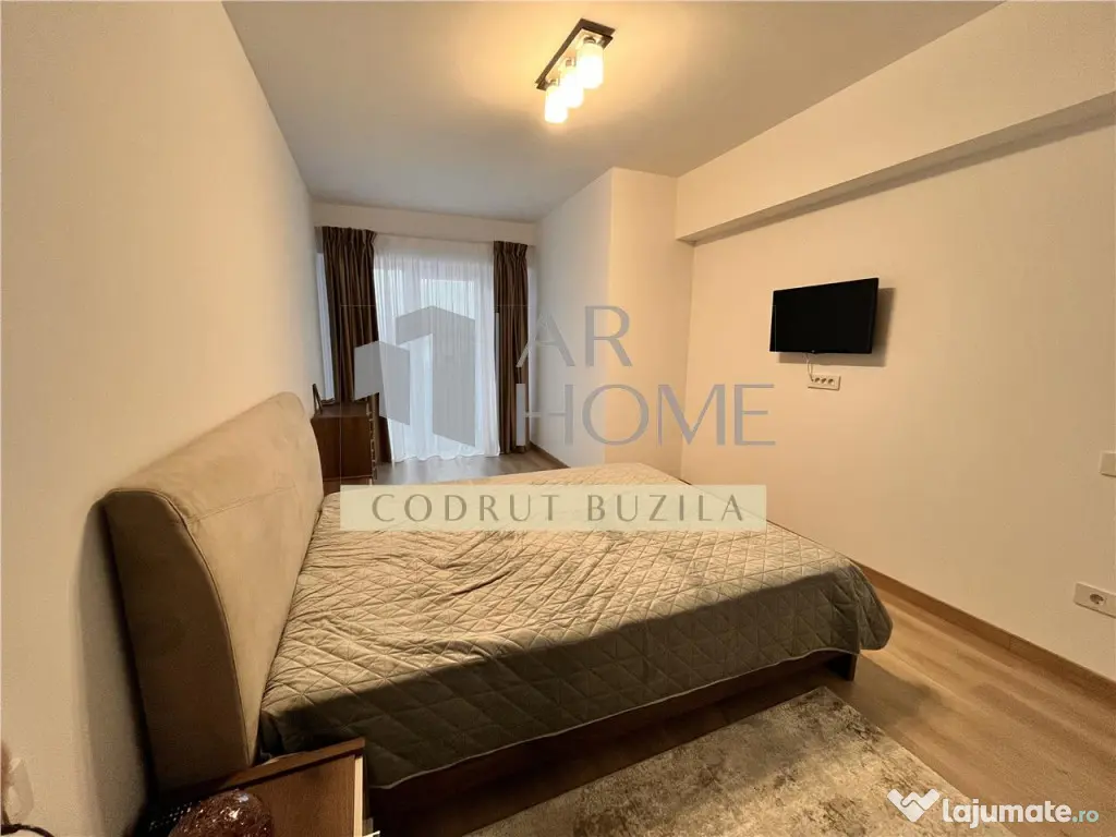 Apartament 2 camere, bloc nou, parcare privata, zona central 