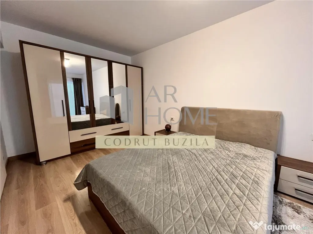 Apartament 2 camere, bloc nou, parcare privata, zona central 