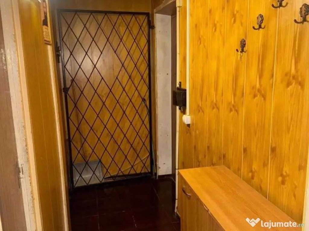 Apartament 3 camere Constantin Brancoveanu 