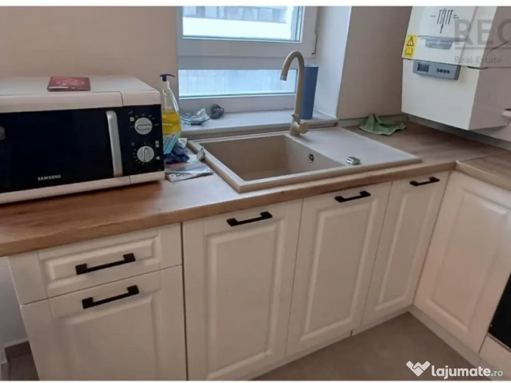 Apartament modern cu parcare Kasper Coresi 