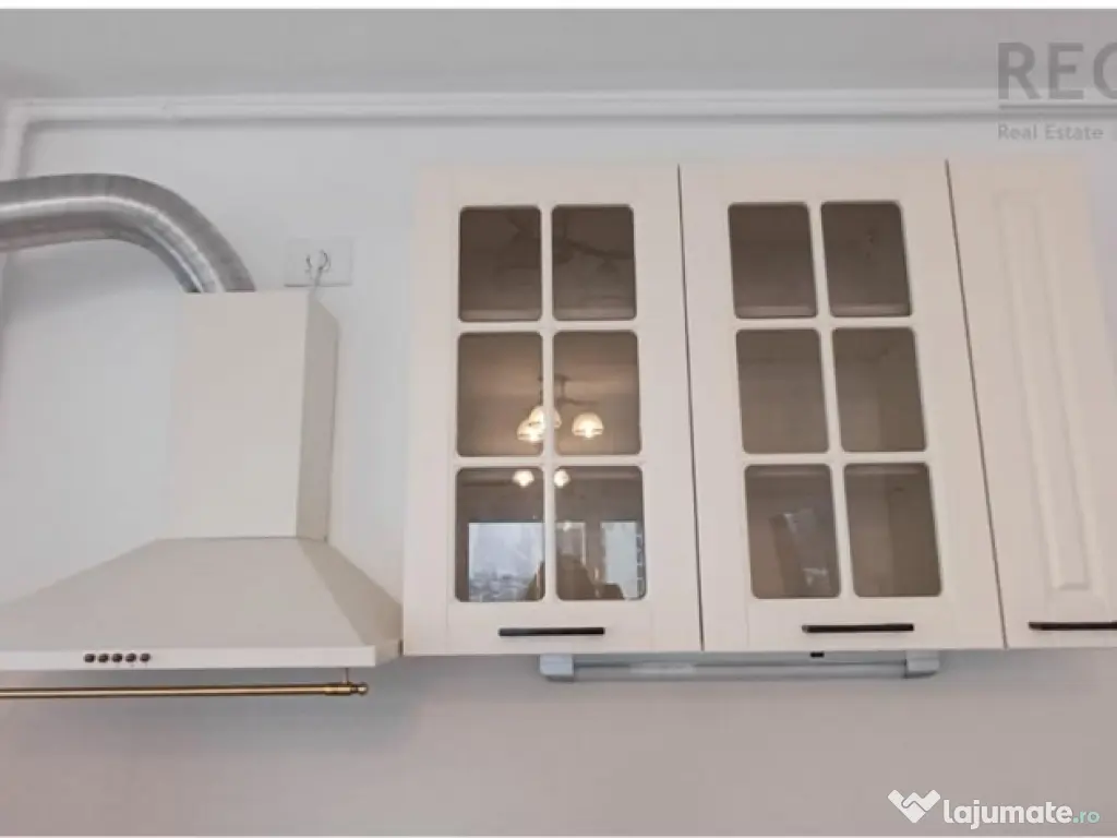 Apartament modern cu parcare Kasper Coresi 