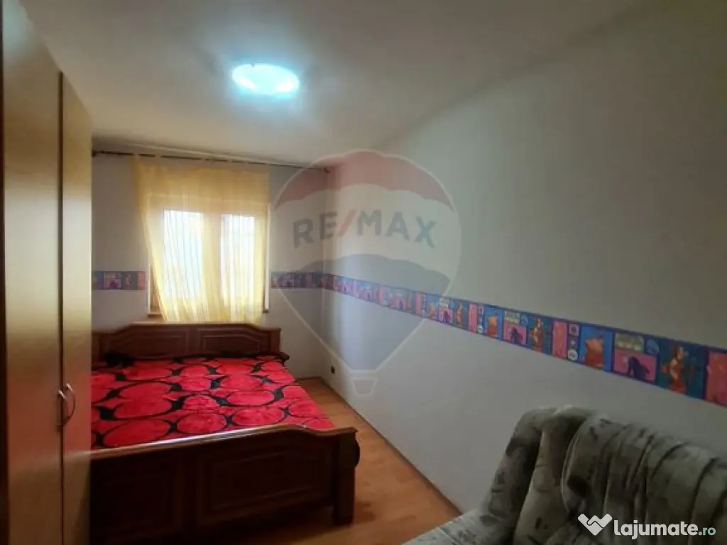 Apartament cu 4 camere de închiriat în zona spitalului ... 