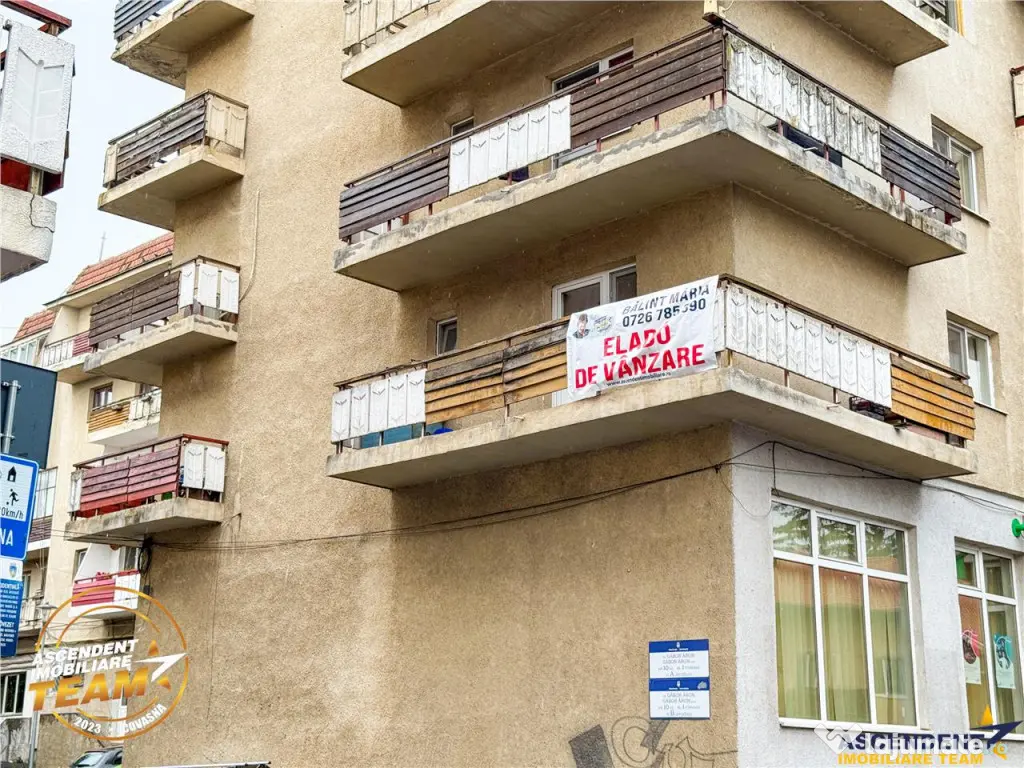 FILM!Decomandat,2bai,2balcoane,etaj1, parcare in curte,mobil