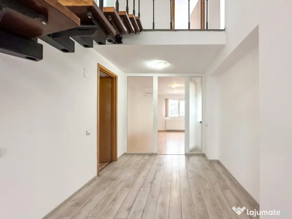 La doi pasi de Universitate - nu doar un birou ci un statut 