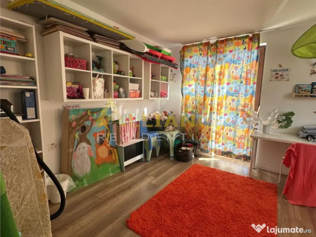 Metrou Dimitrie Leonida Casa individuala 7 camere /3 bai 