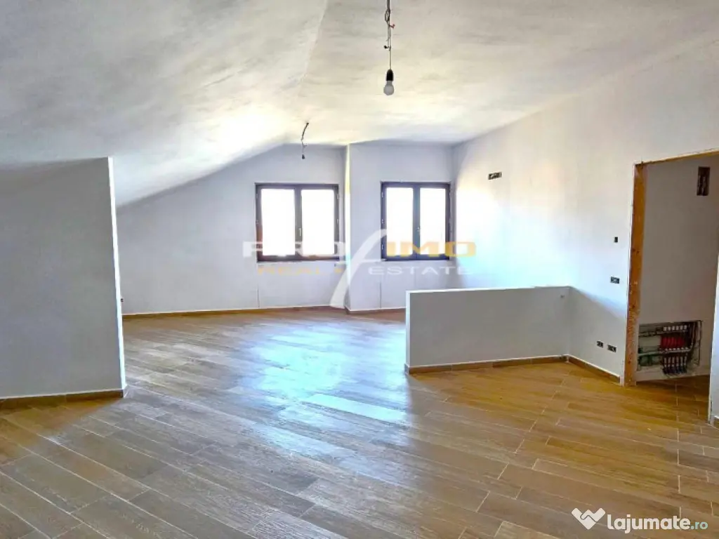 Vila Exclusivista P 2E M zona Faleza Nord - Plaja Reyna 