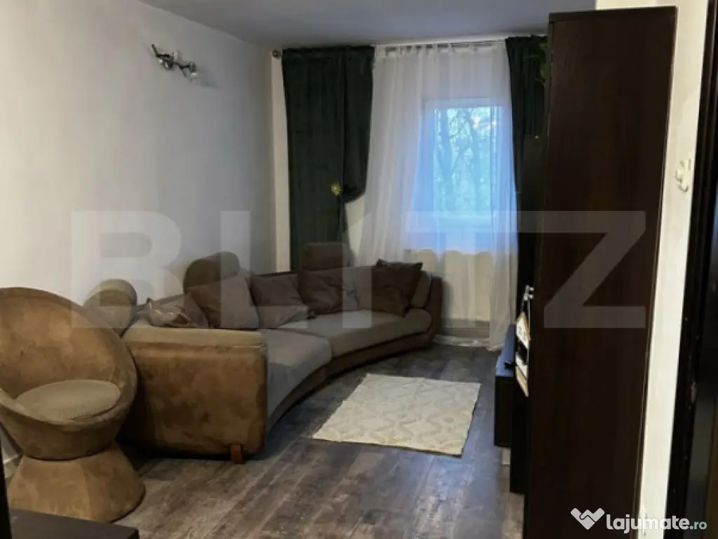 Apartament 3 dormitoare + living, 70 mp, zona Dacia
