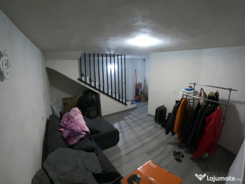 Casă de Vis de Vânzare – Eleganță și Confort zona cen