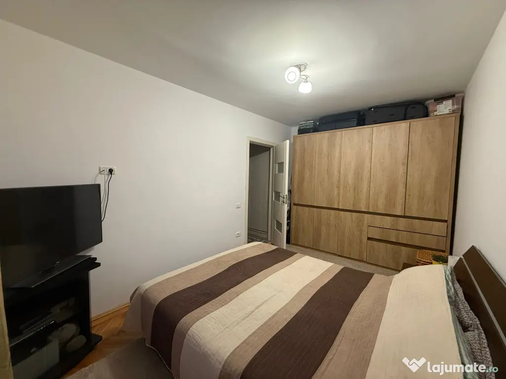 Apartament 2 camere –etaj 1-zona Piata Centrala 