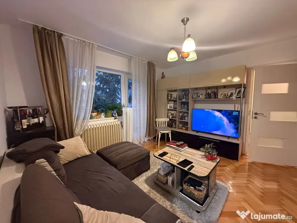 Apartament 2 camere –etaj 1-zona Piata Centrala 