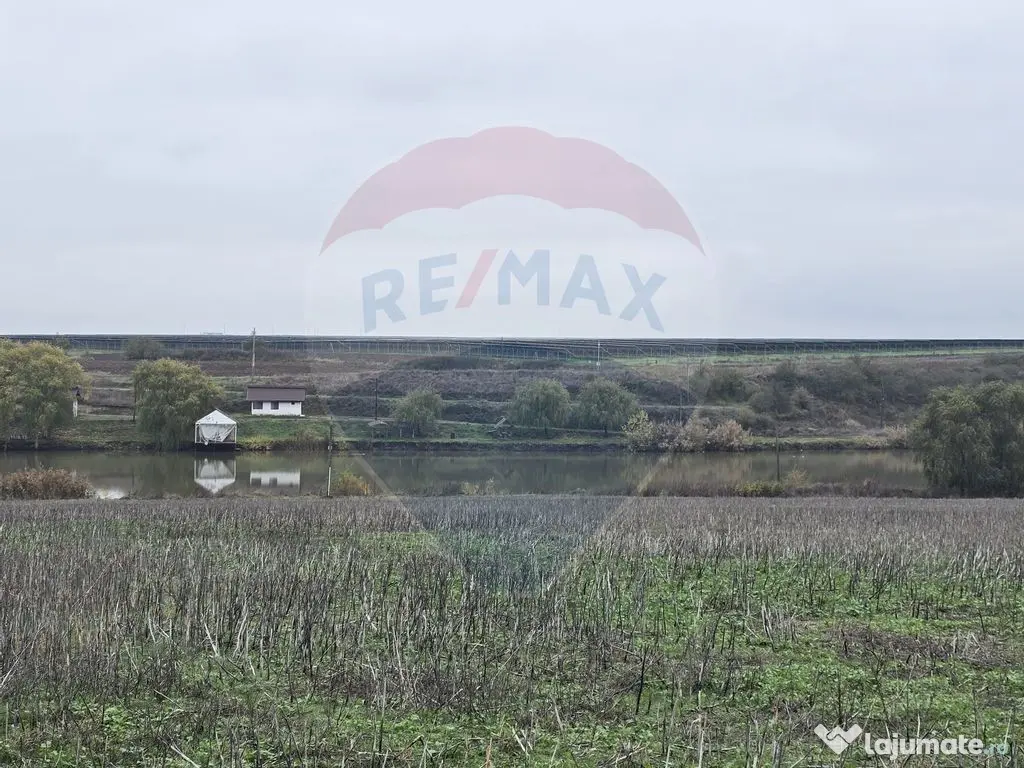 DE VANZARE LAC Pescuit sportiv 6,7ha + TEREN 6,3ha 