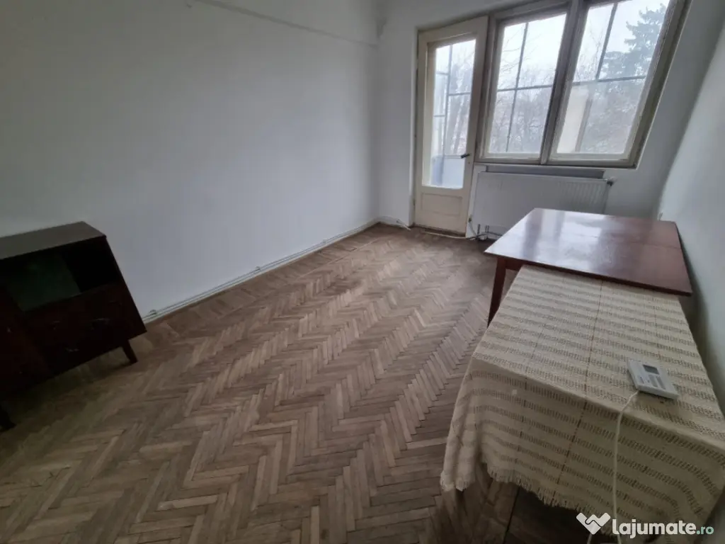 Ultracentral- Hotel Decebal- 2 camere, cu centrală termică 