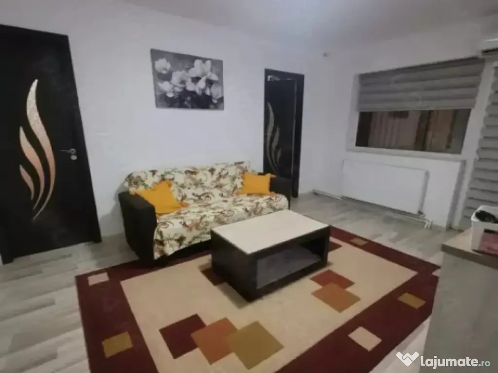 Apartament 3 camere | zona INEL 2 | AC | Centrală proprie 