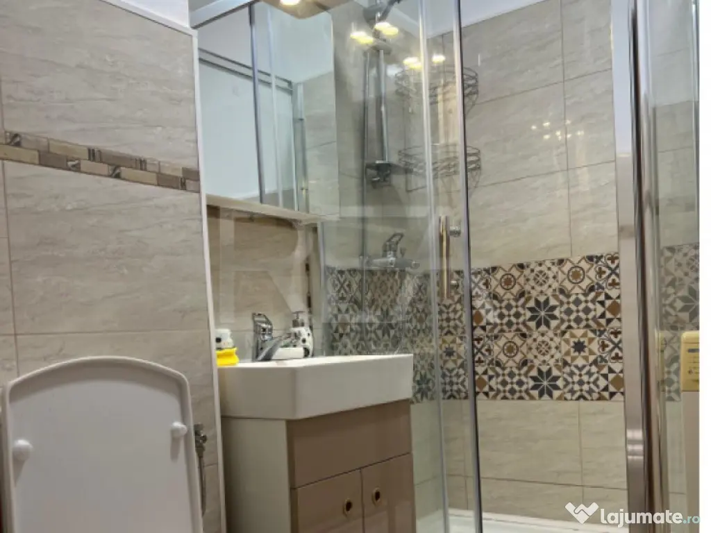 Garsonieră Decomandată Lujerului 