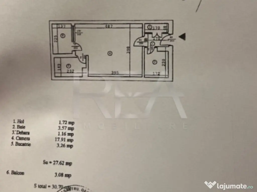 Garsonieră Decomandată Lujerului 