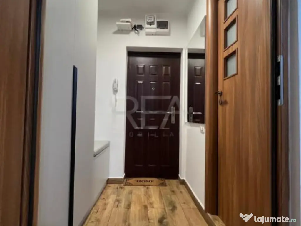 Garsonieră Decomandată Lujerului 